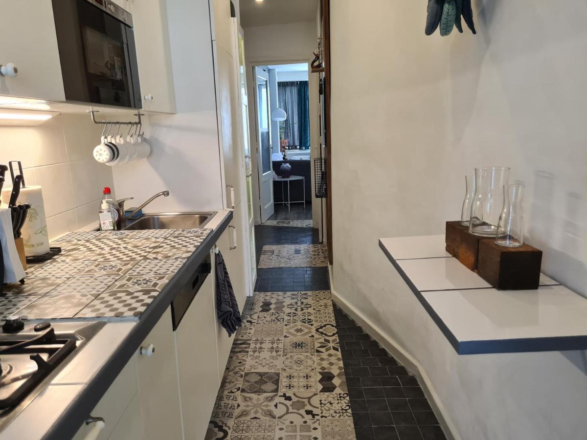 1 Bedroom 15 Min By Tram To Amsterdam Centre! Bagian luar foto