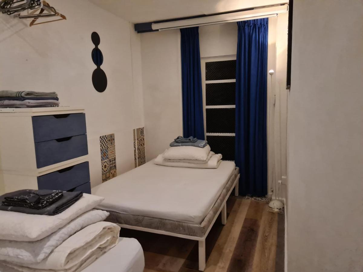 1 Bedroom 15 Min By Tram To Amsterdam Centre! Bagian luar foto