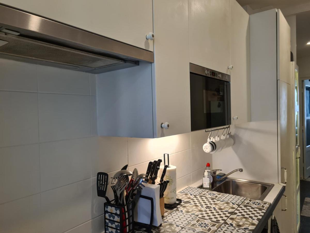 1 Bedroom 15 Min By Tram To Amsterdam Centre! Bagian luar foto