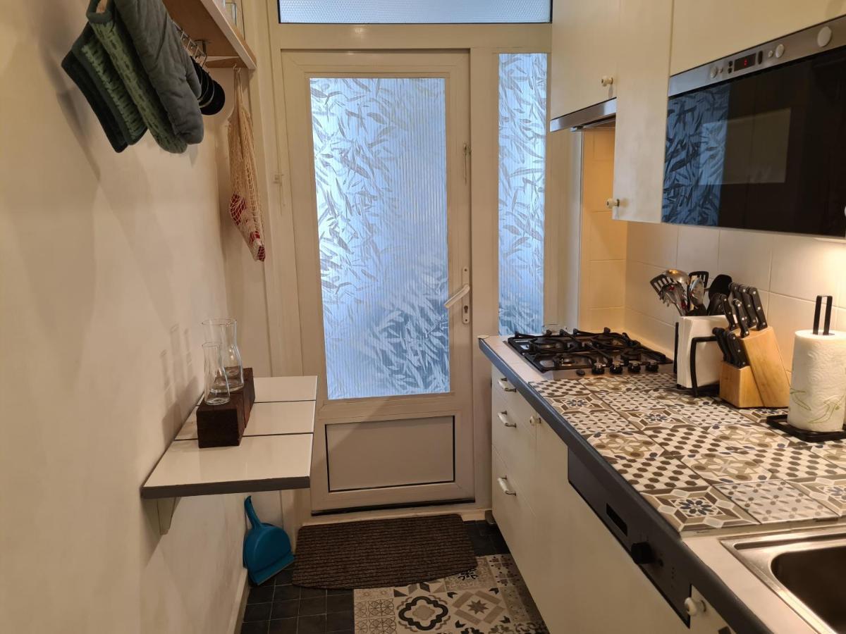 1 Bedroom 15 Min By Tram To Amsterdam Centre! Bagian luar foto